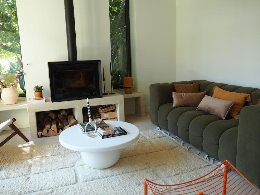 Charmante Grange Aux Monts D'Or Collonges-au-Mont-d'Or ภายนอก รูปภาพ